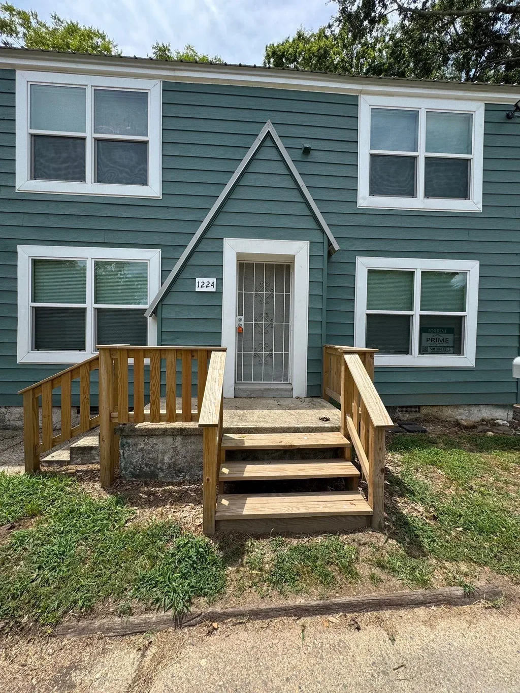 1224 School Unit A Street, Malvern