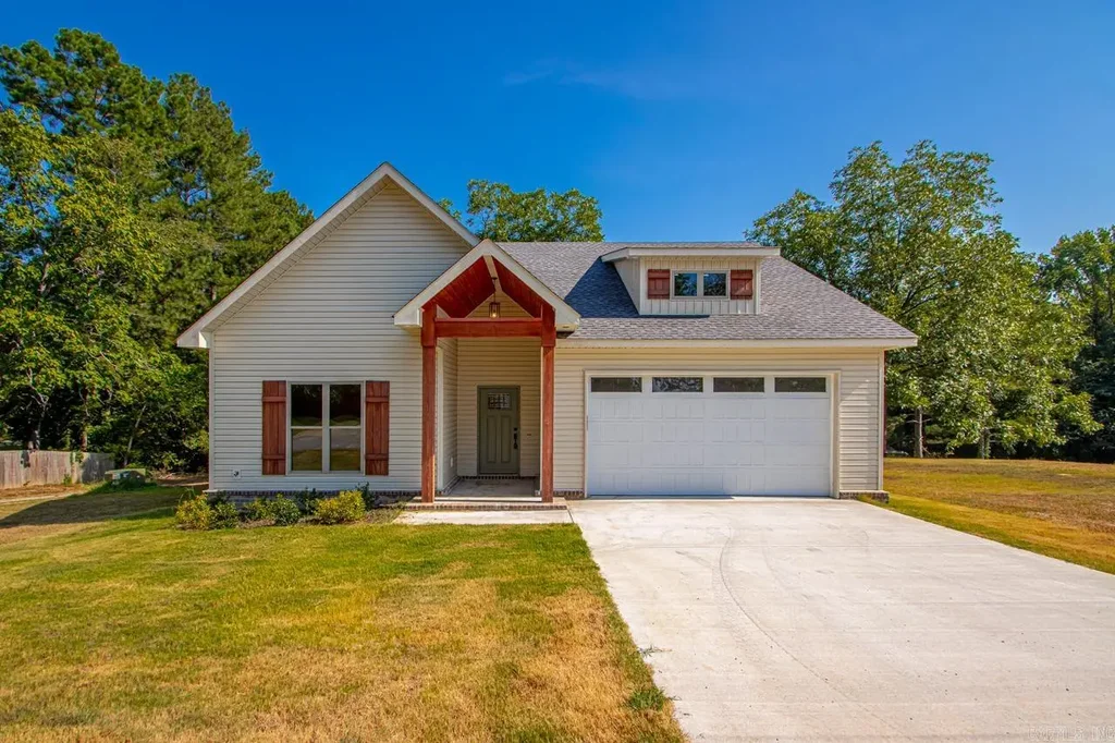 204 E Sunset Drive, Sheridan