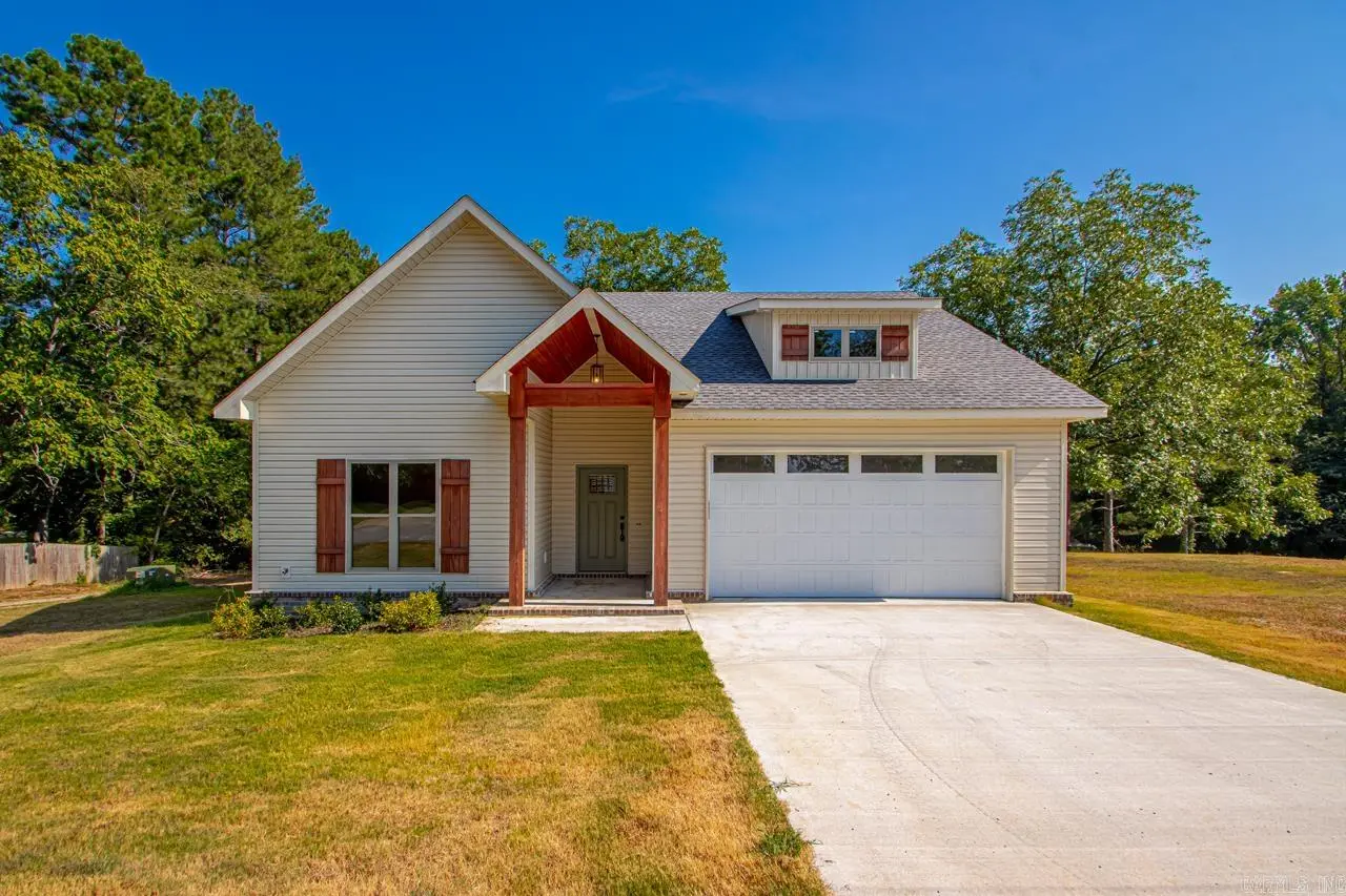 204 E Sunset Drive, Sheridan