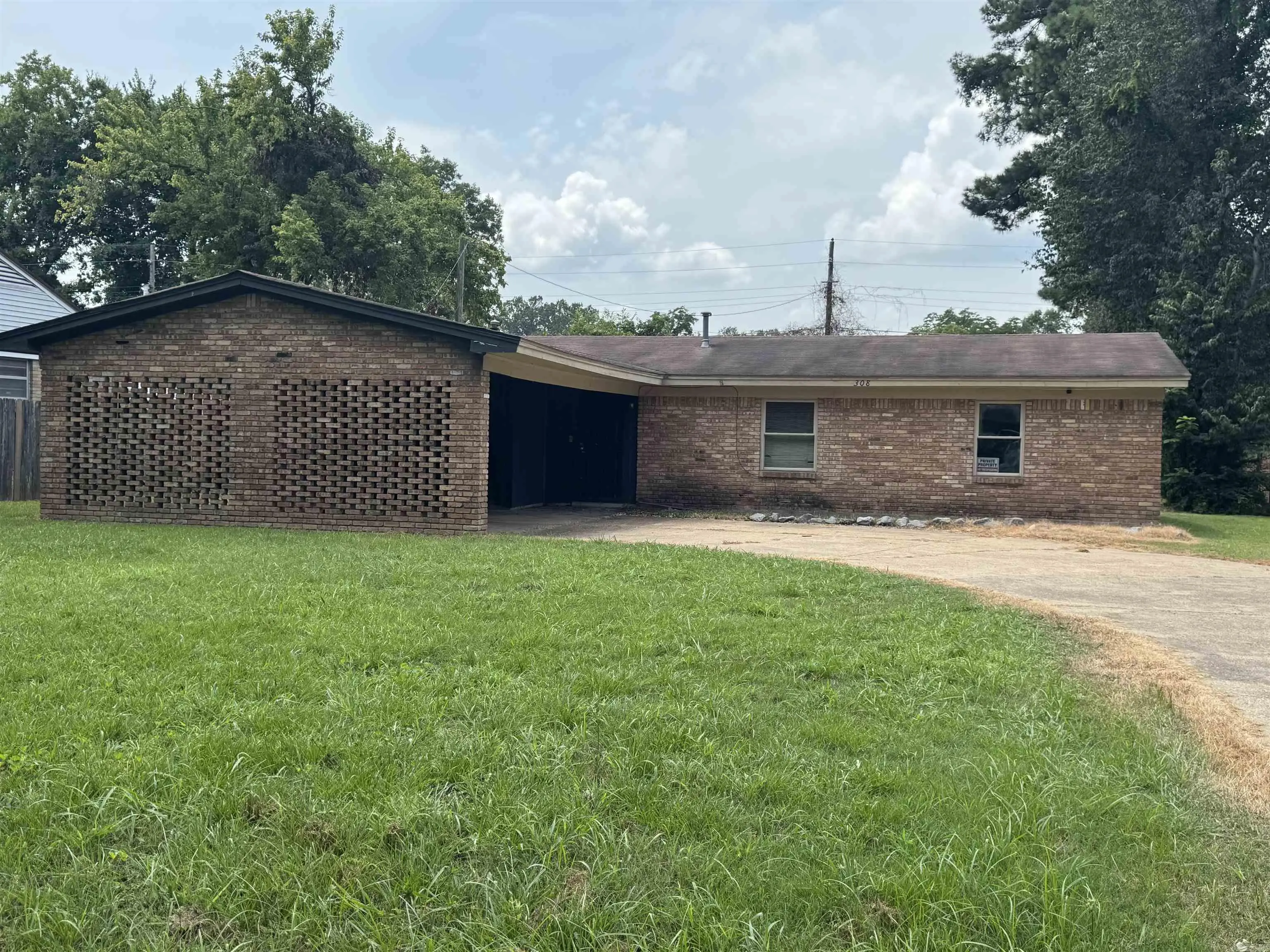 308 Trenton Road, Forrest City