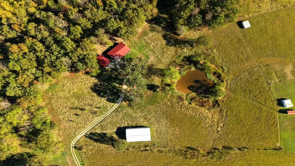 7348 Highway 62 E, Glencoe