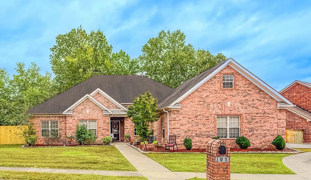 105 Valderrama Drive, Benton