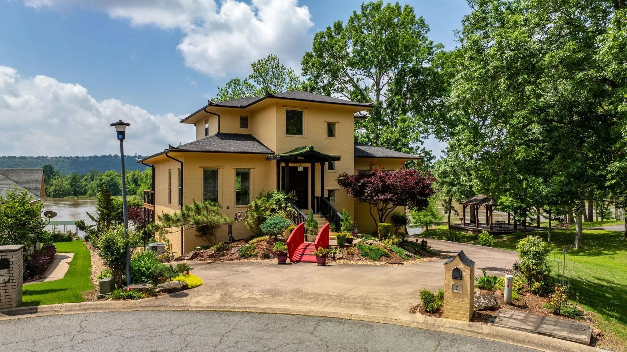 7 Crystal Mountain Cove, Maumelle
