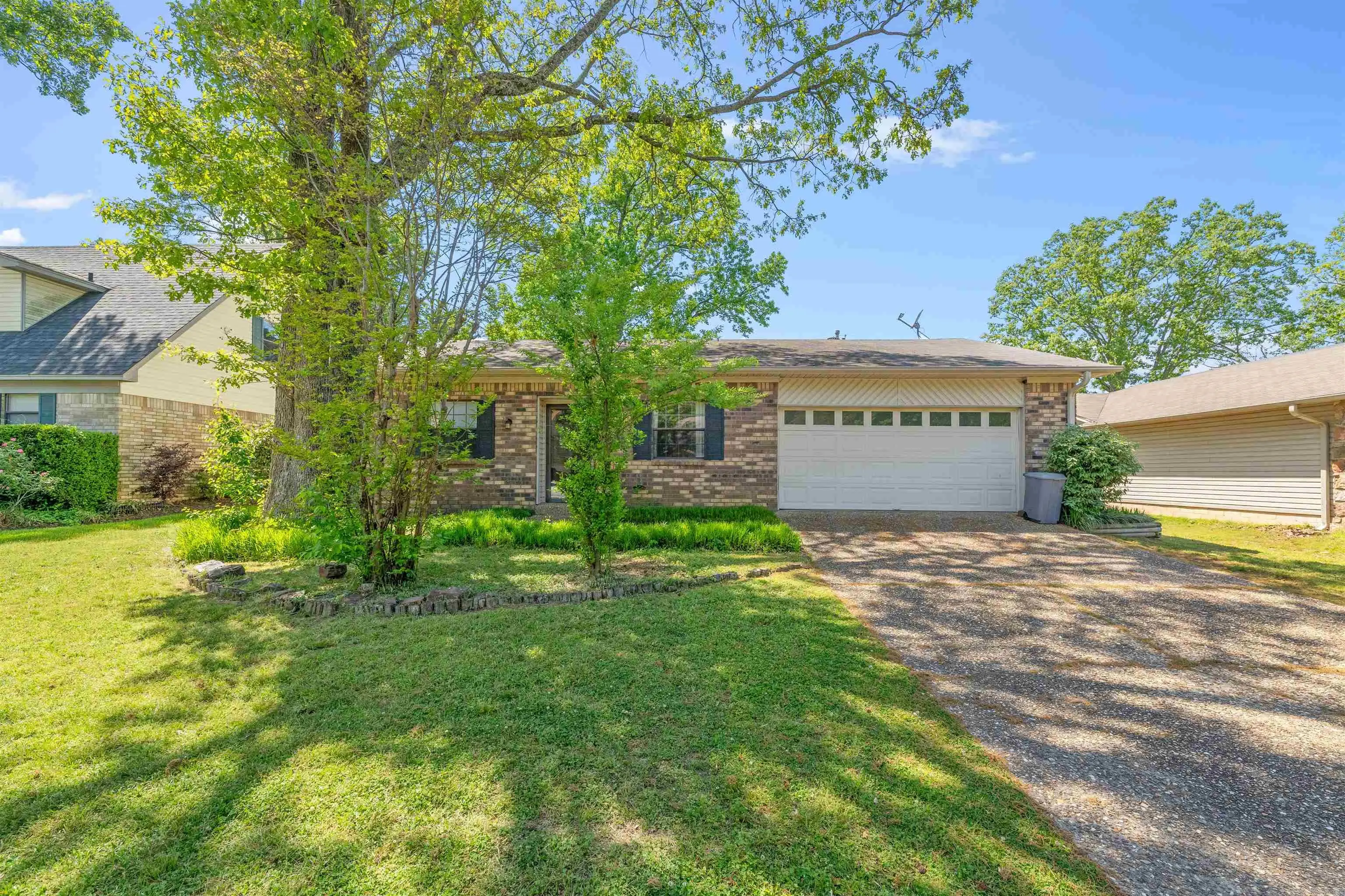 111 Pamela Lane, Sherwood