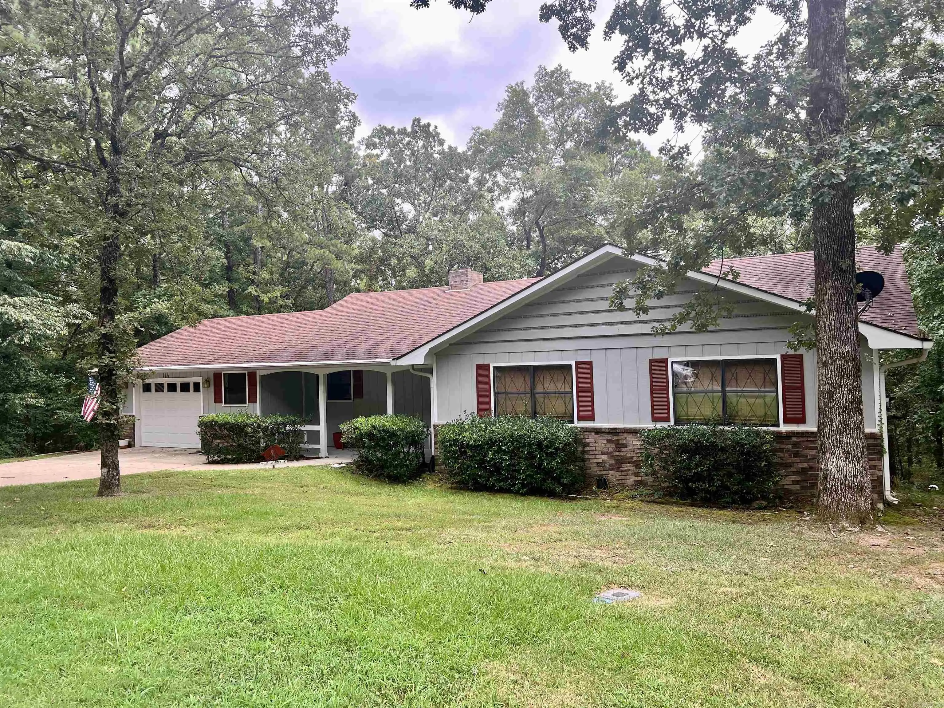 114 Edgemere Loop, Fairfield Bay