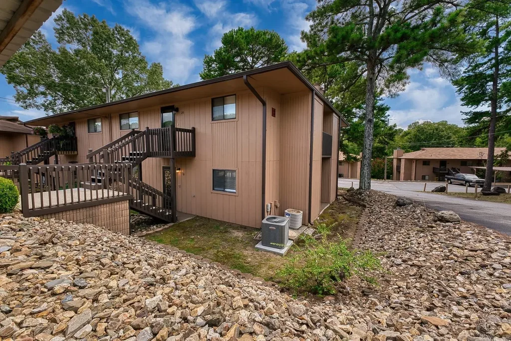 1100 Woodlawn Avenue, Unit 19, Hot Springs