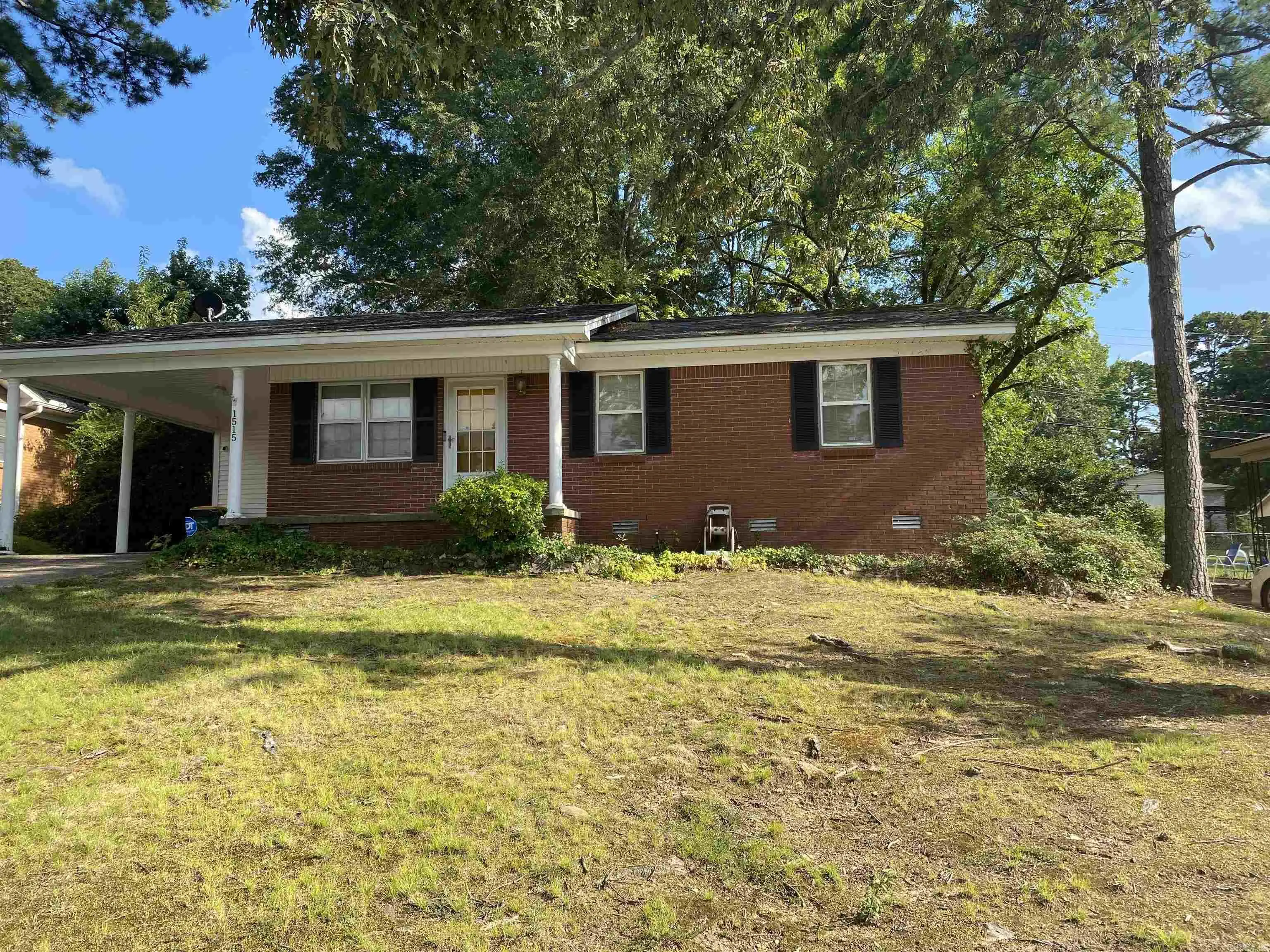 1515 E. Twin Lakes Drive, Little Rock