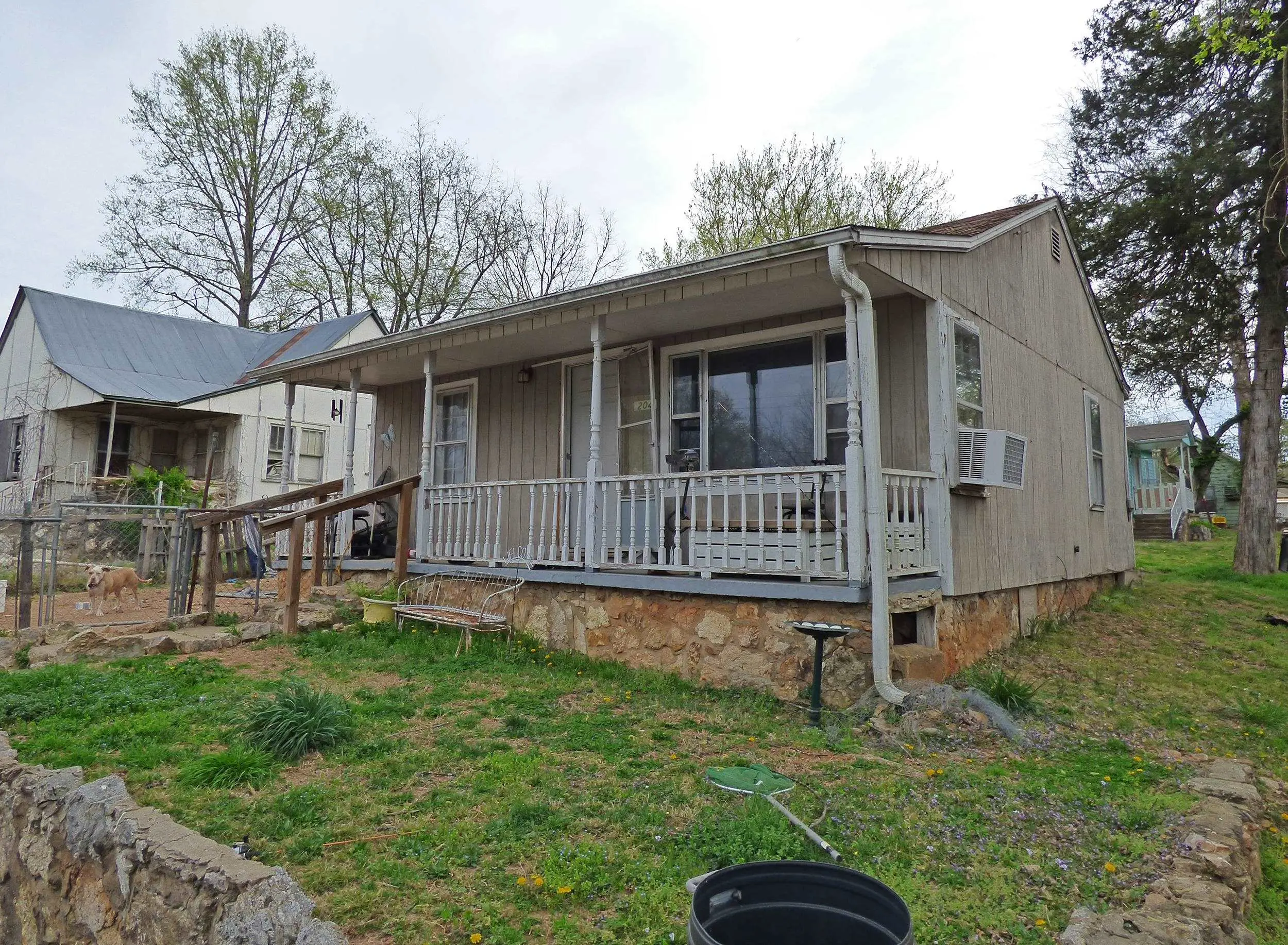 204 N Spring Street, Hardy