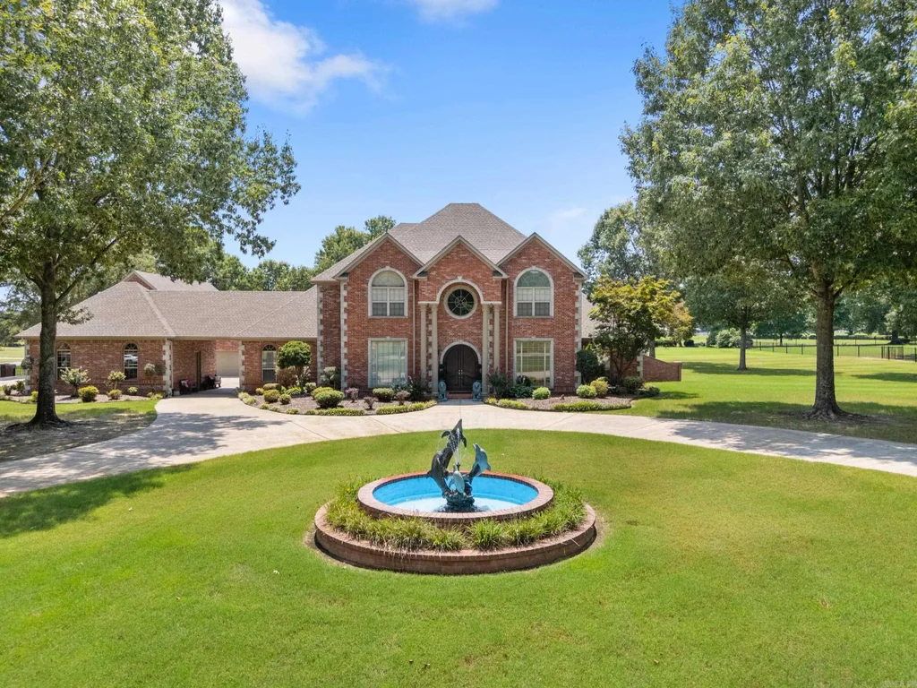 5 Westin Drive, Conway