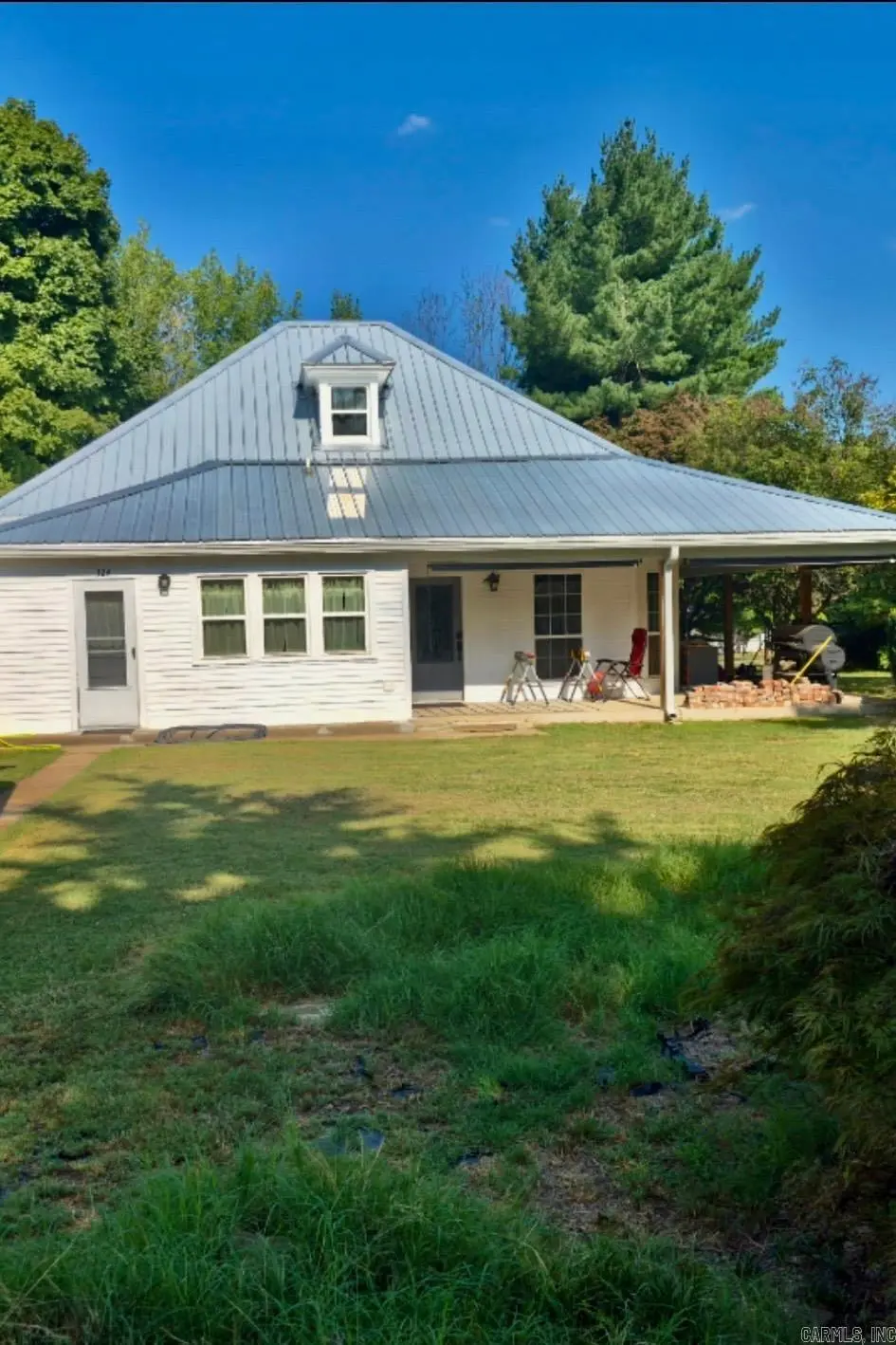 324 N Cherry St, Harrison