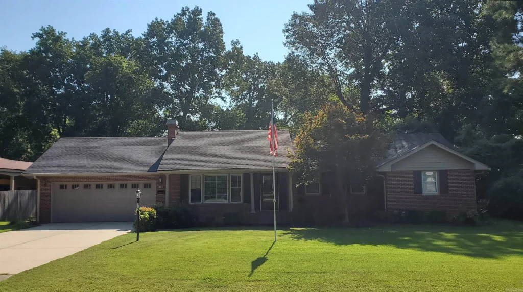 305 N 8th Avenue, Piggott