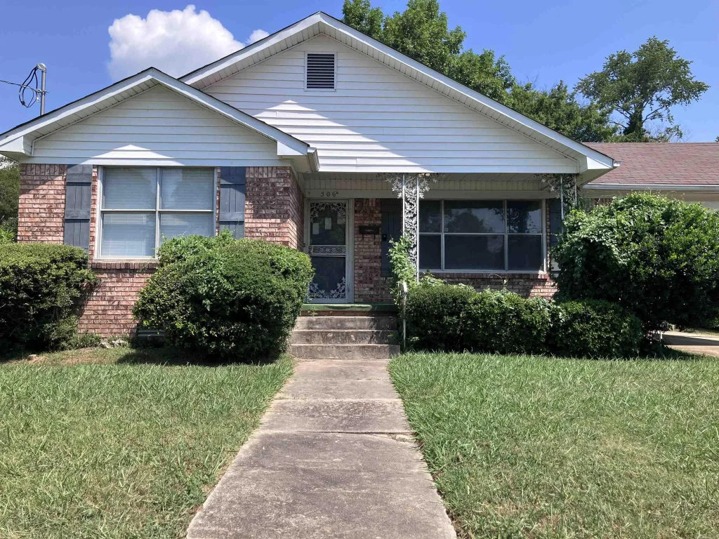 506 W Pleasure Avenue, Searcy