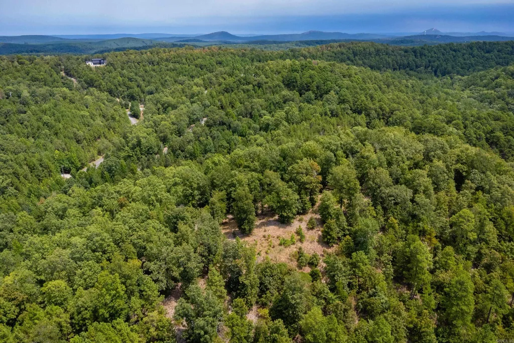 39 Golden Eagle Drive, Paron