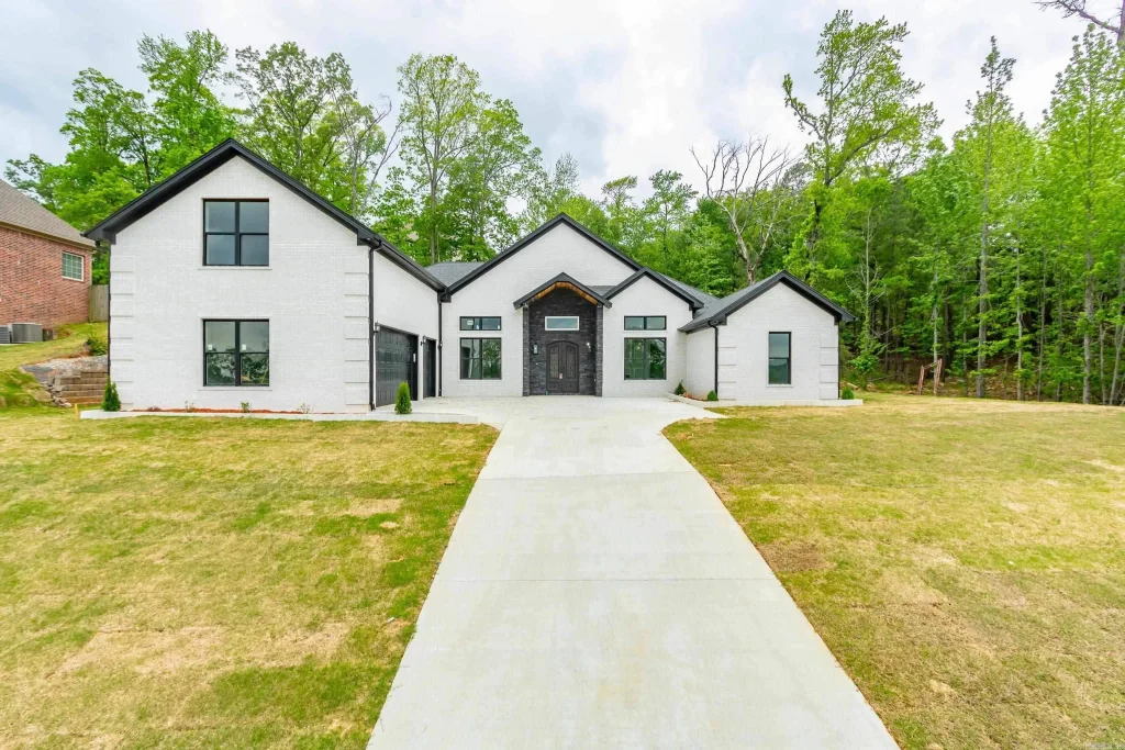 115 Navajo Trail, Maumelle