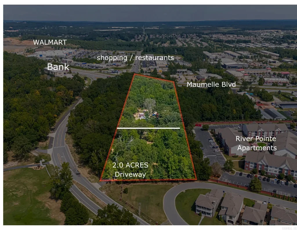 7400 Large Oak Dr, North Little Rock