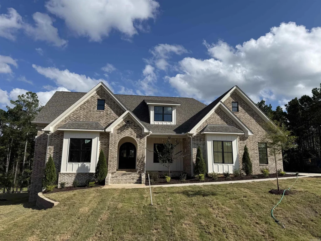 5096 Westridge Cir, Benton