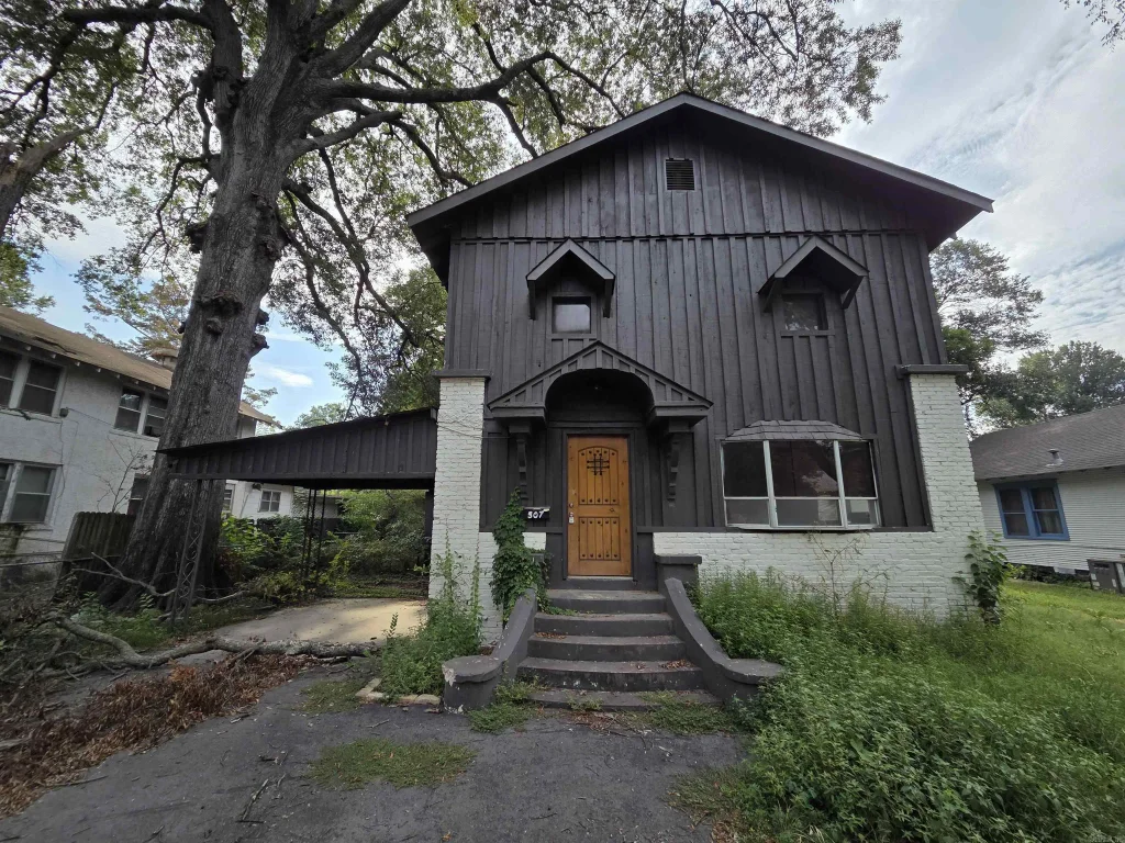 507 S Anna St, Stuttgart