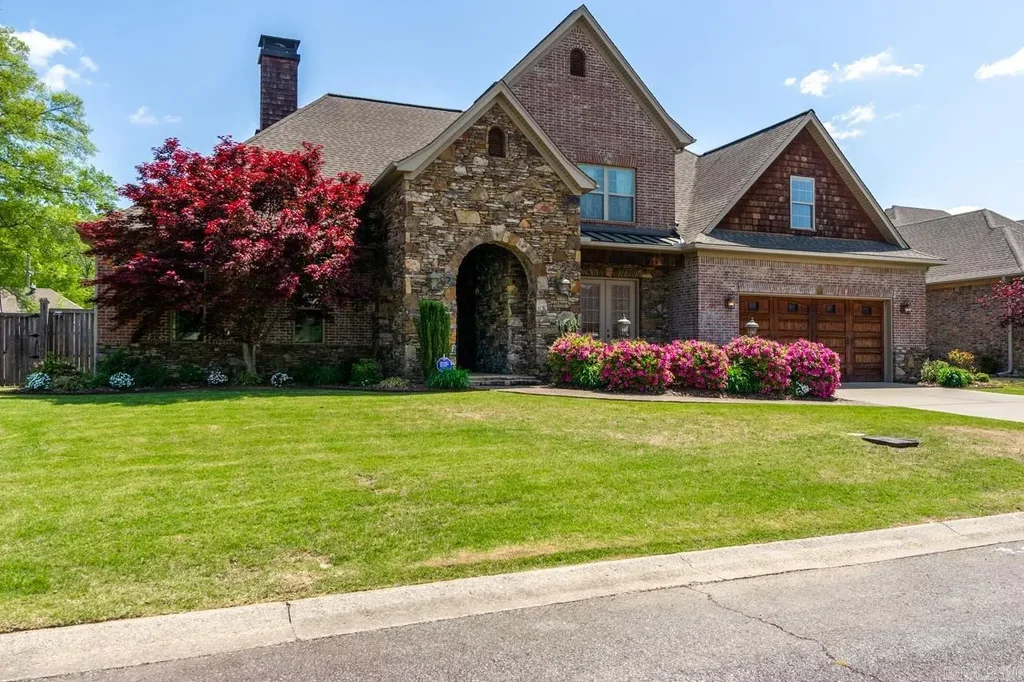 1130 Applewood Drive, Conway