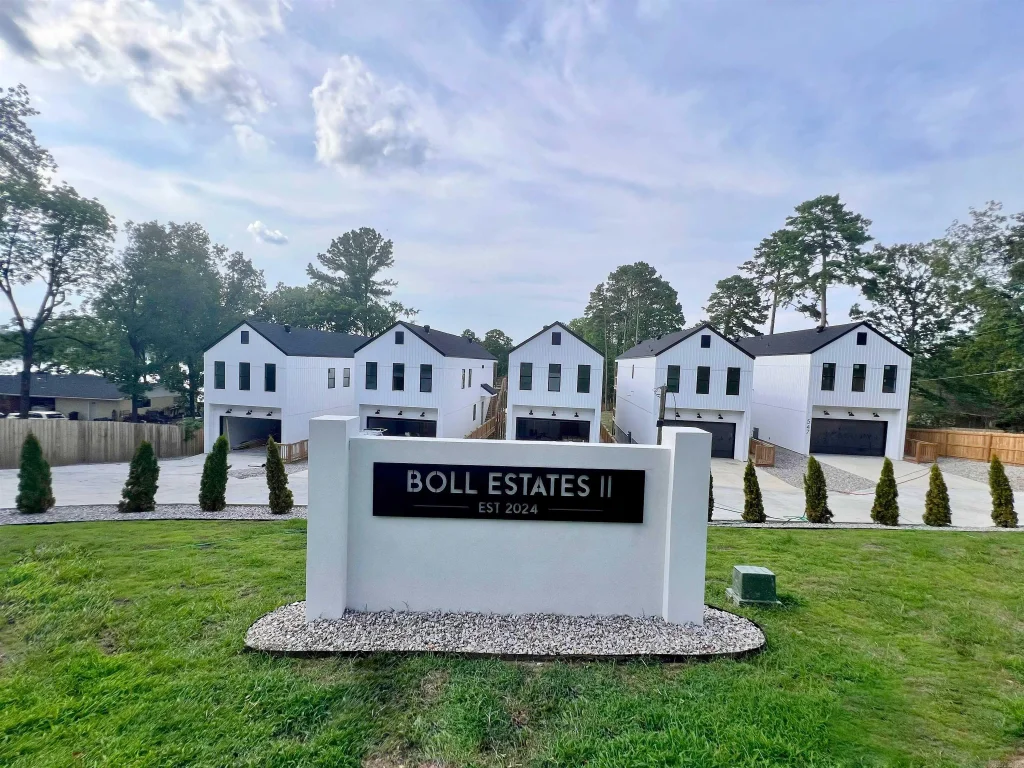 531 Northshore Drive, Hot Springs