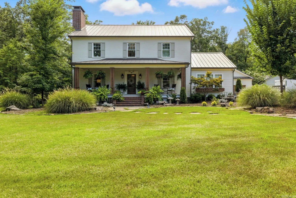 15724 Wild Oak Lane, Roland