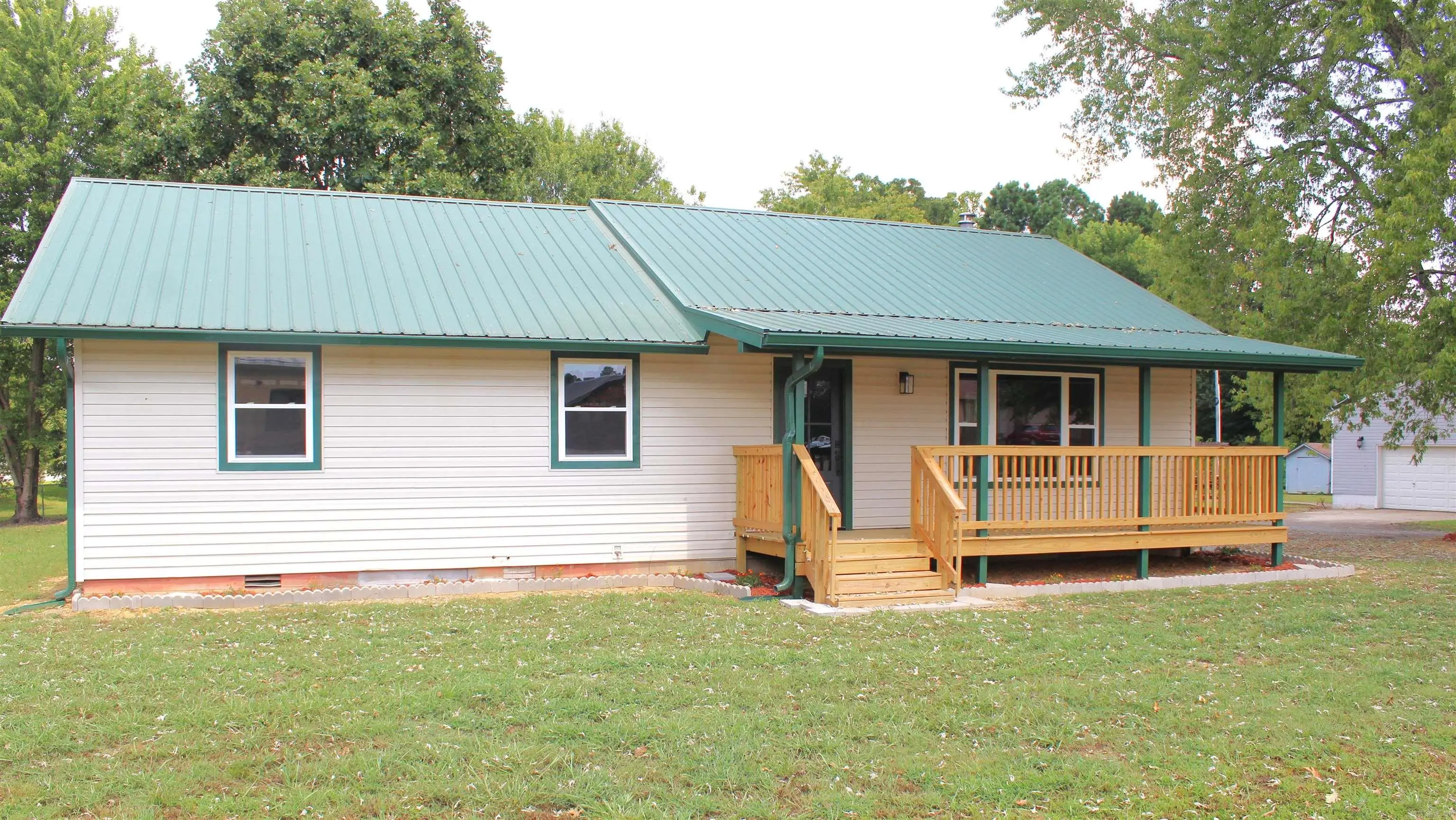 5 Walnut Street, Quitman