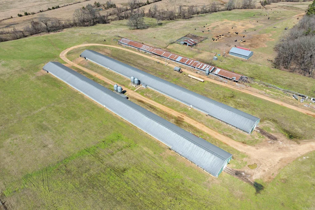 430 Corbell Loop, Lockesburg