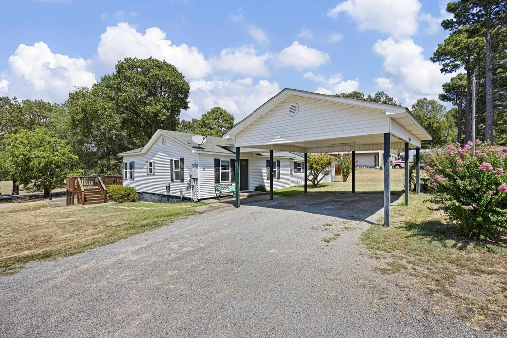 1207 E Rock Street, Morrilton