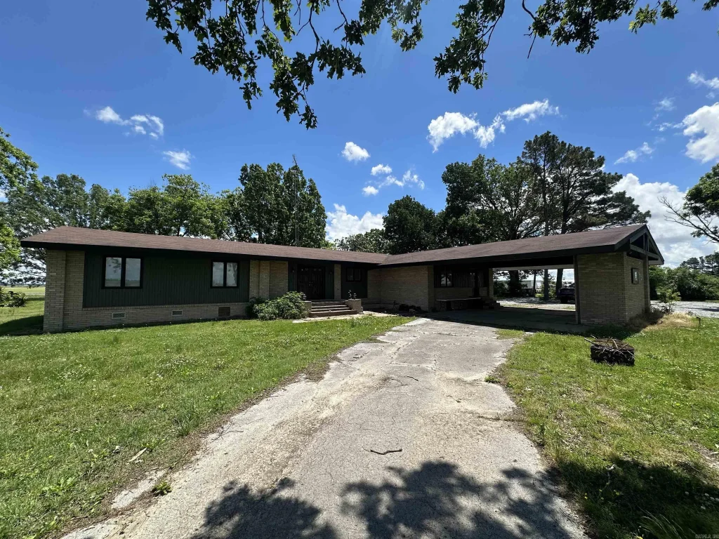 3468 Hwy 259, Hickory Ridge