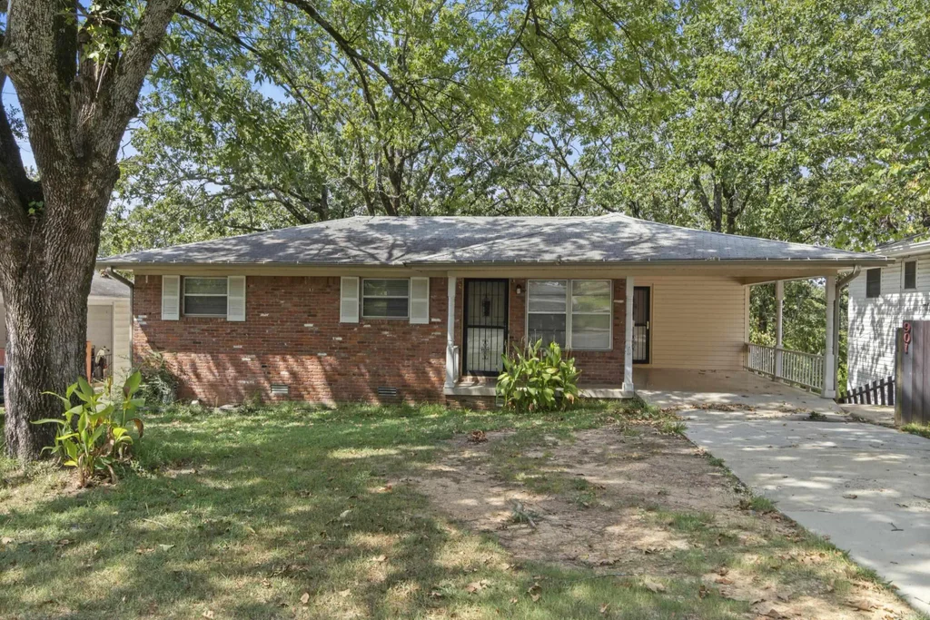 901 W 58th Street, North Little Rock