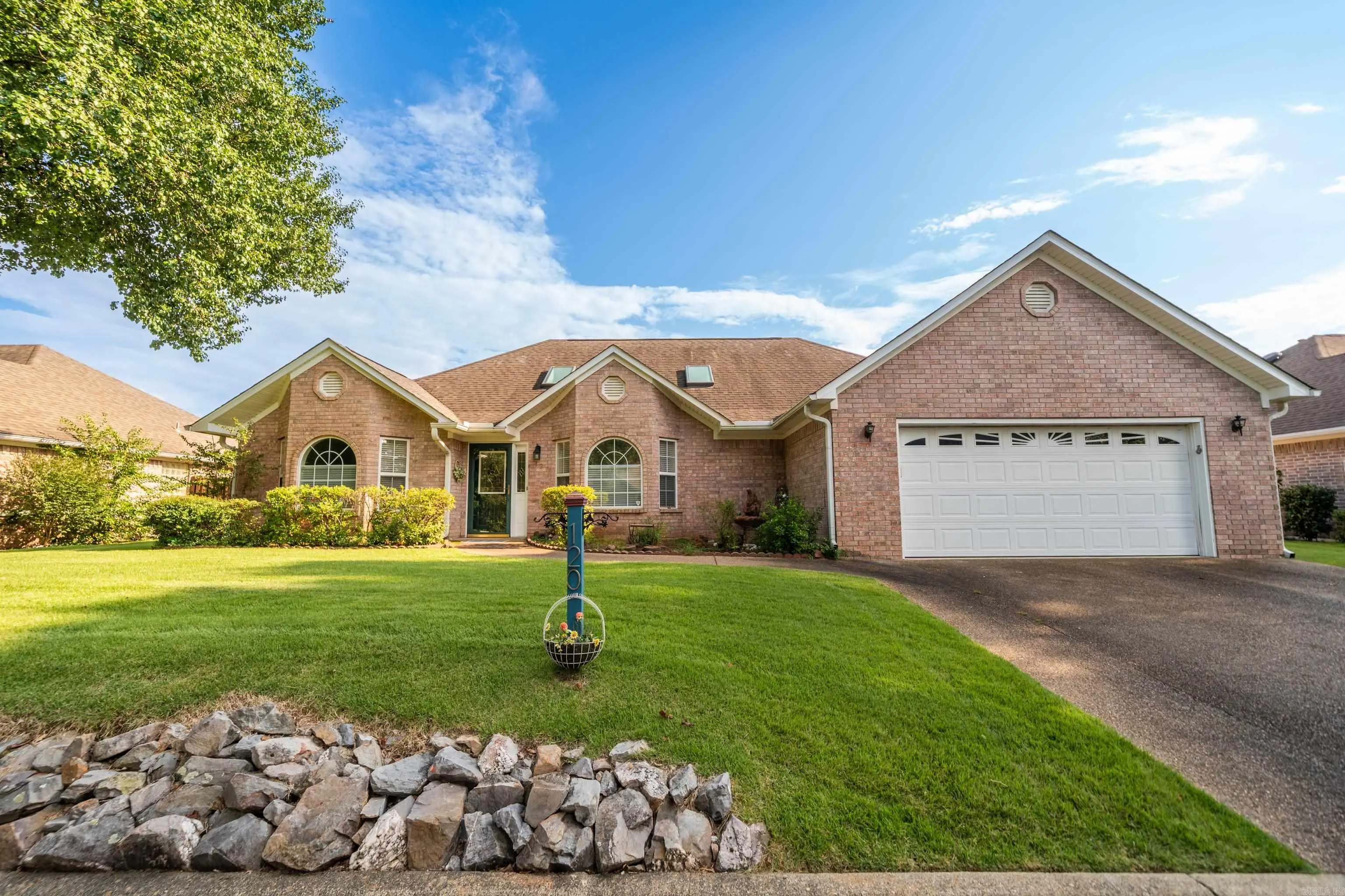 120 Forest View Circle, Hot Springs