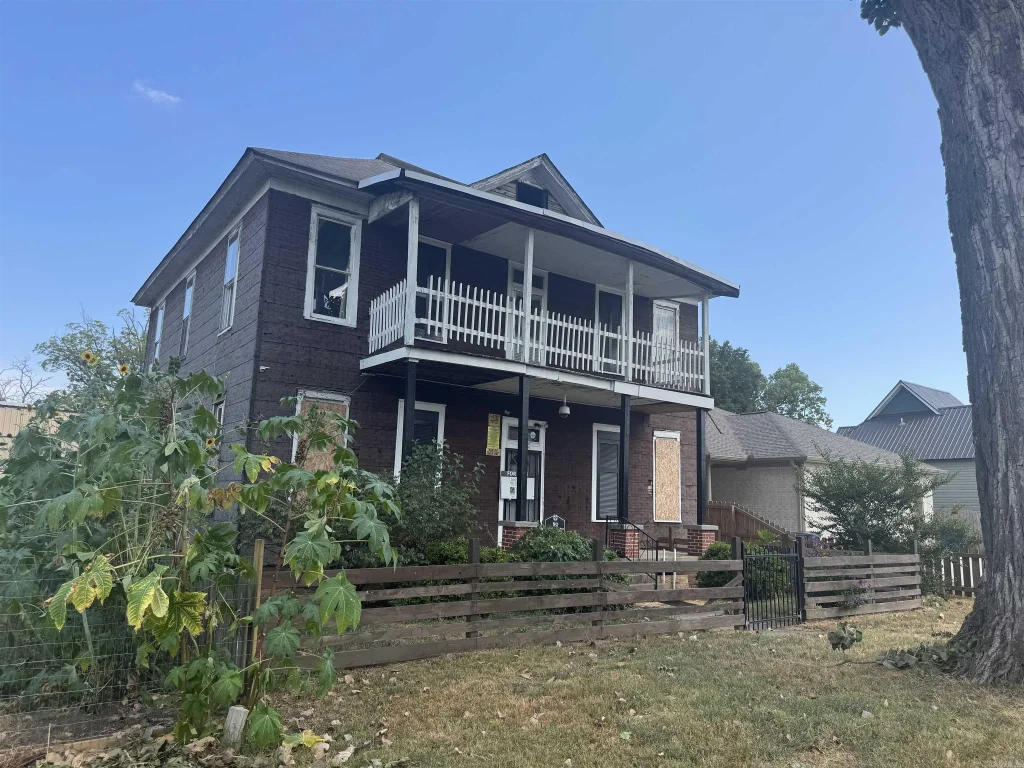 912 N Poplar Street, North Little Rock