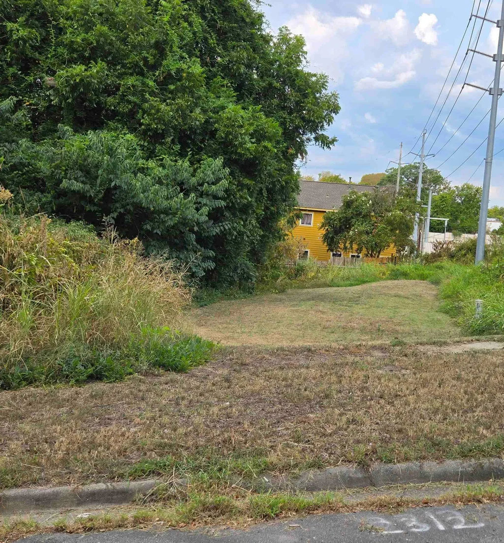 2312 Center Street, Little Rock