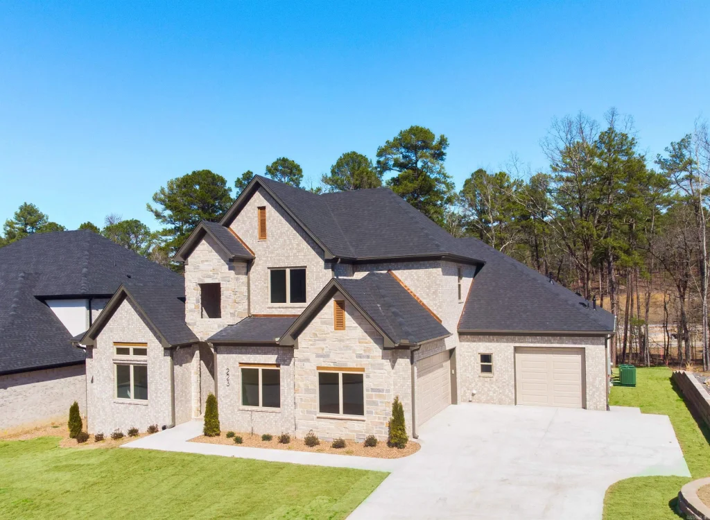 223 Abington Circle, Little Rock