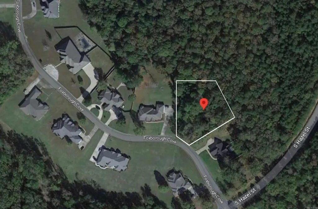 2205 Foxborough Cove, Pine Bluff