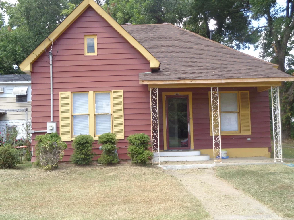 1507 E 17 Avenue, Pine Bluff