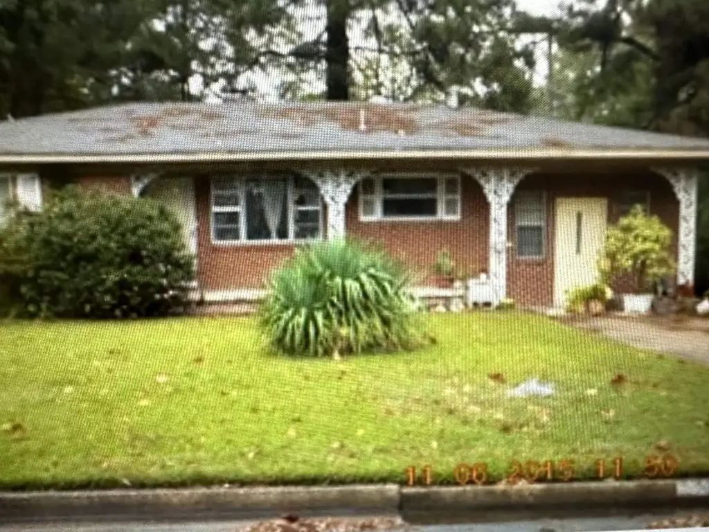 2201 W 38th, Pine Bluff