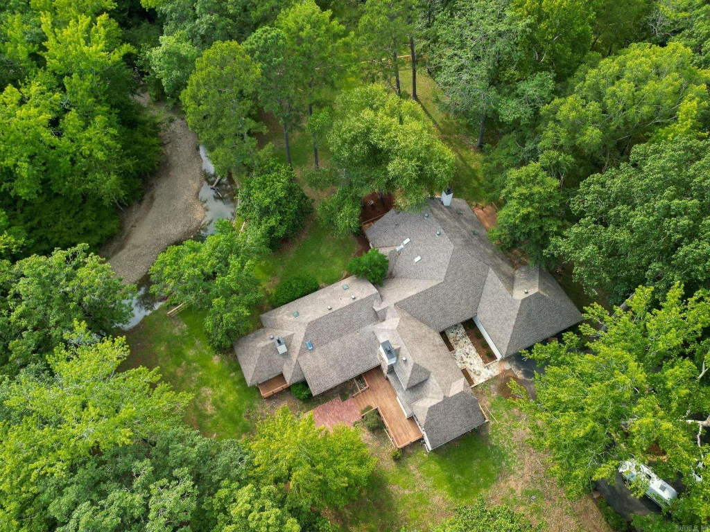 28721 Kanis Road, Paron