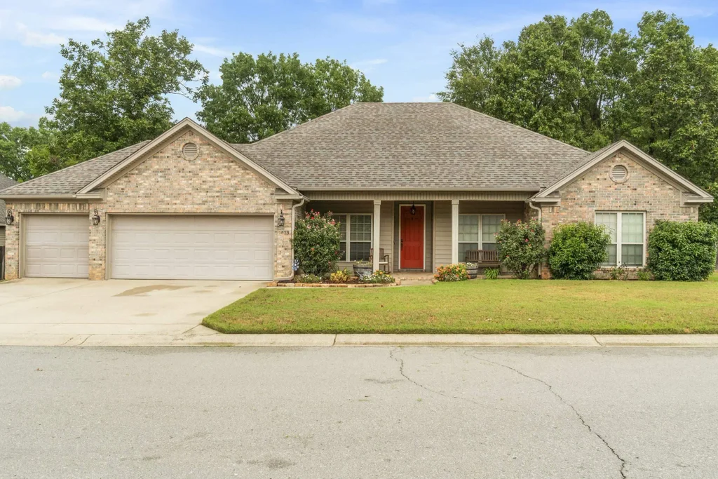 1073 Mountain Side Cove, Alexander