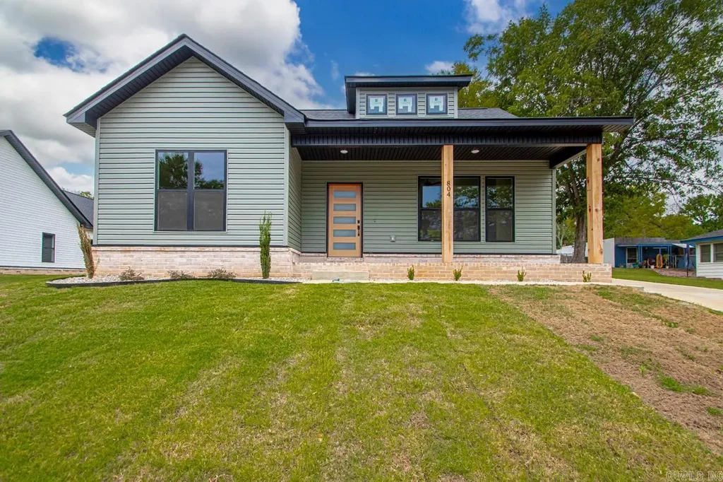 804 Richard Street, Hot Springs