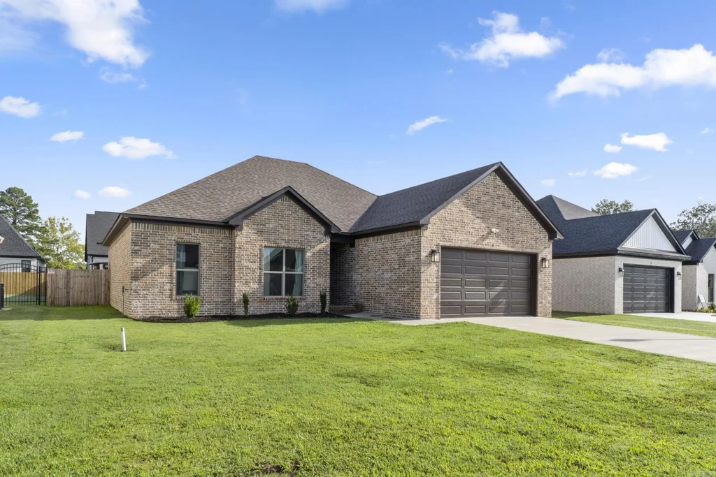 5 Morning Sun Cove, Greenbrier