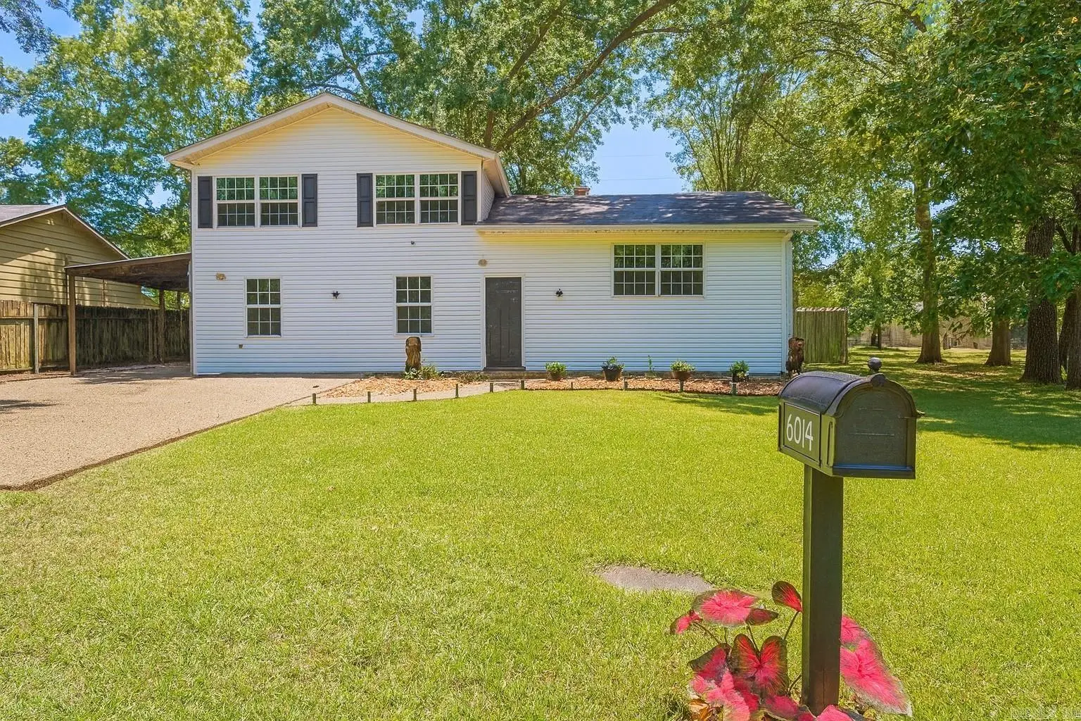 604 Grandview Street, Sherwood