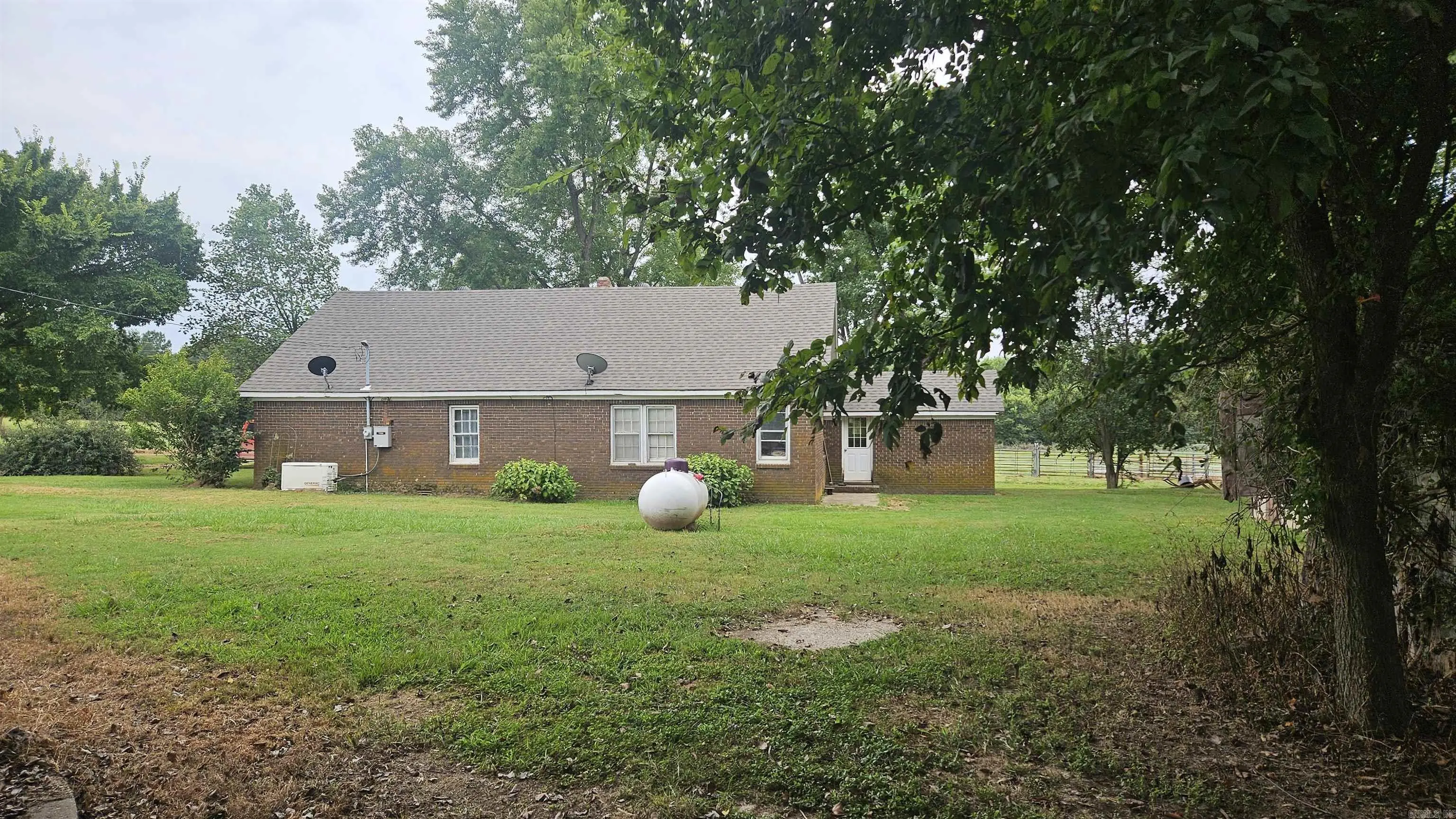 797 County Road 420, Rector