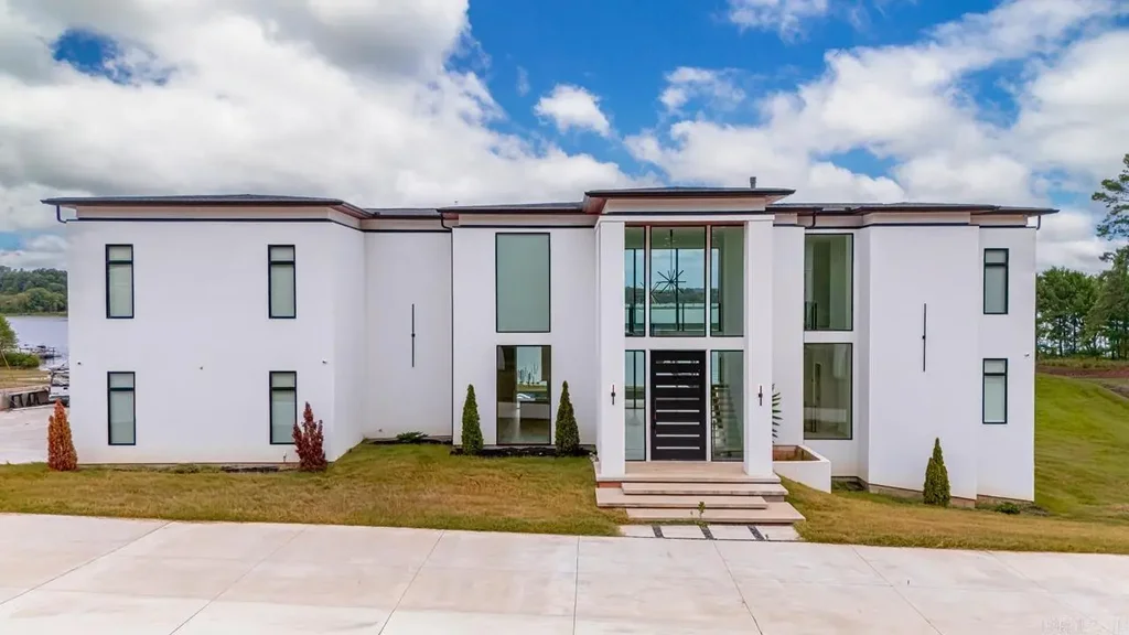 3740 Friendship Road, Conway