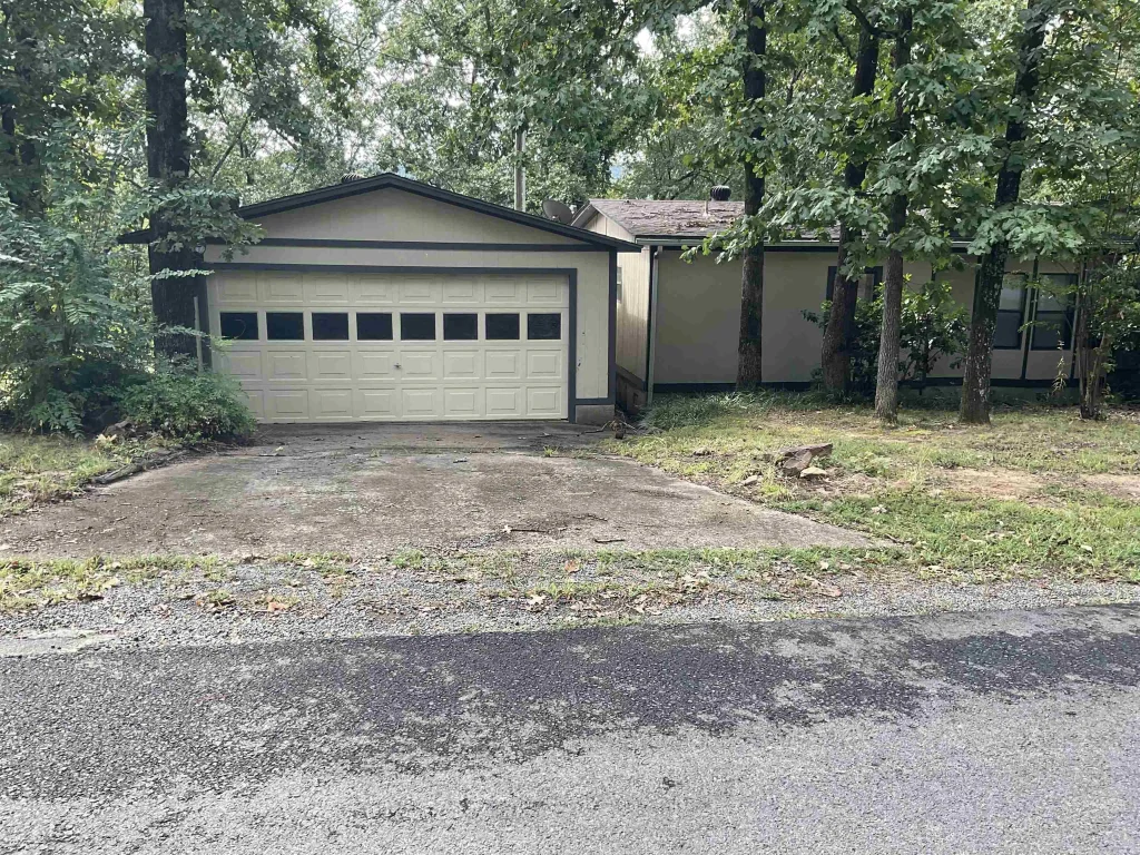 142 Jordan Lane, Clinton