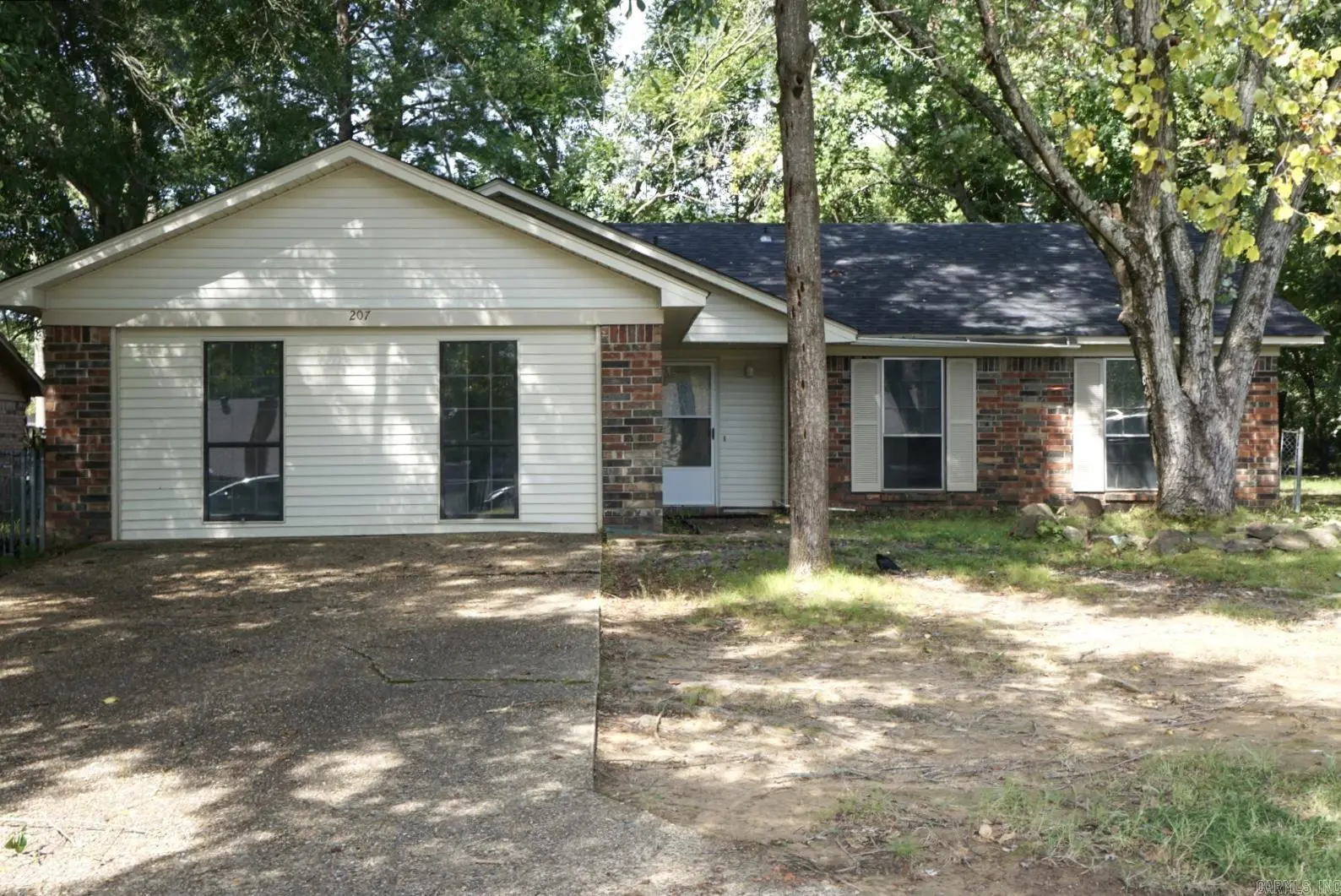 207 Fairway Drive, Conway