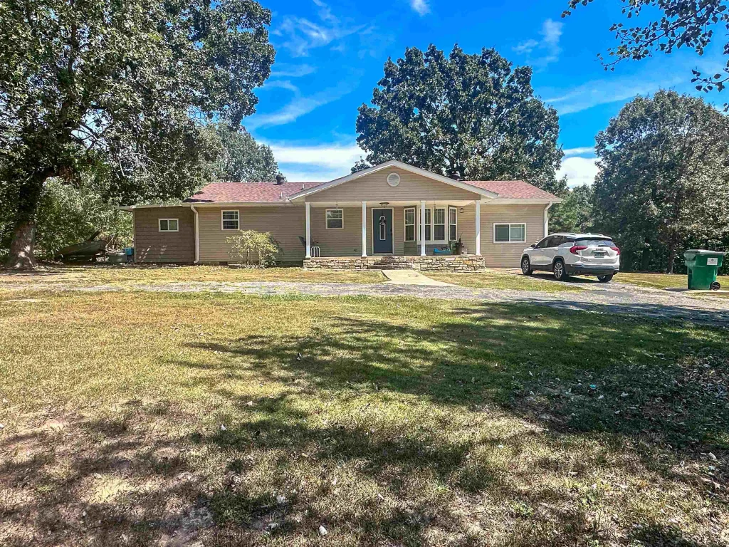 34 Alma Drive, Highland