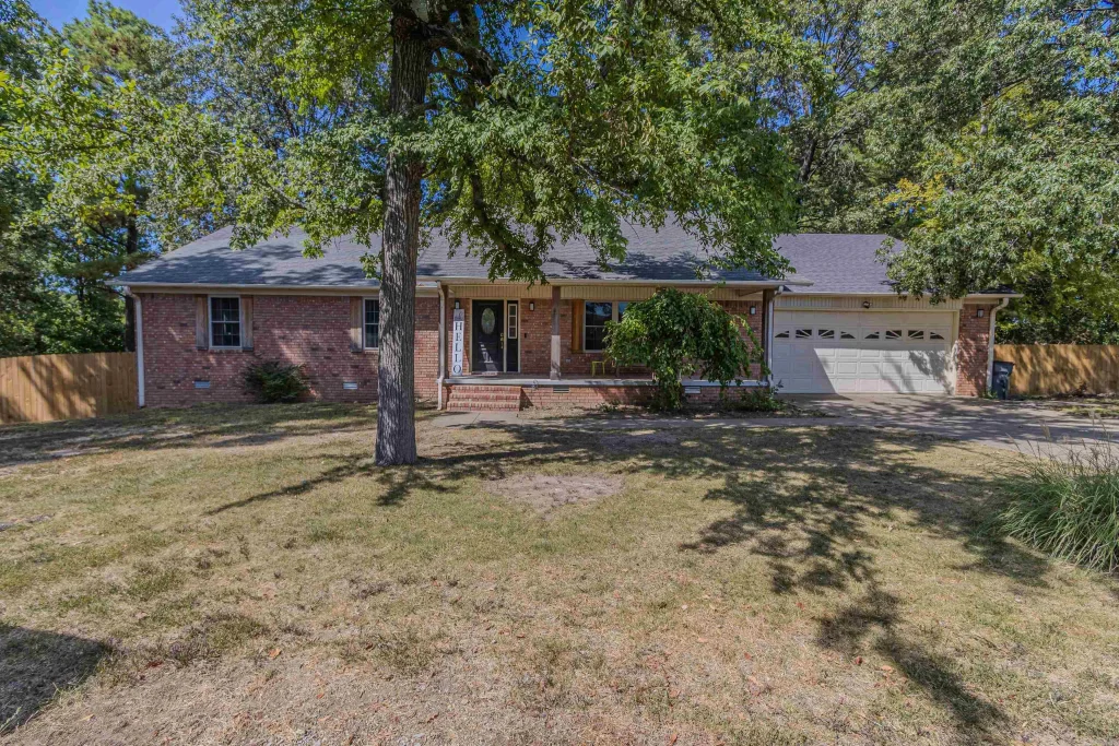 2721 Honey Bee Lane, Paragould