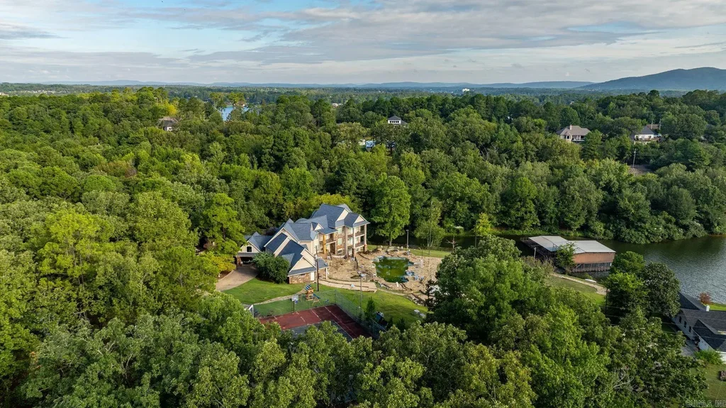 131 Tanglewood Road, Hot Springs