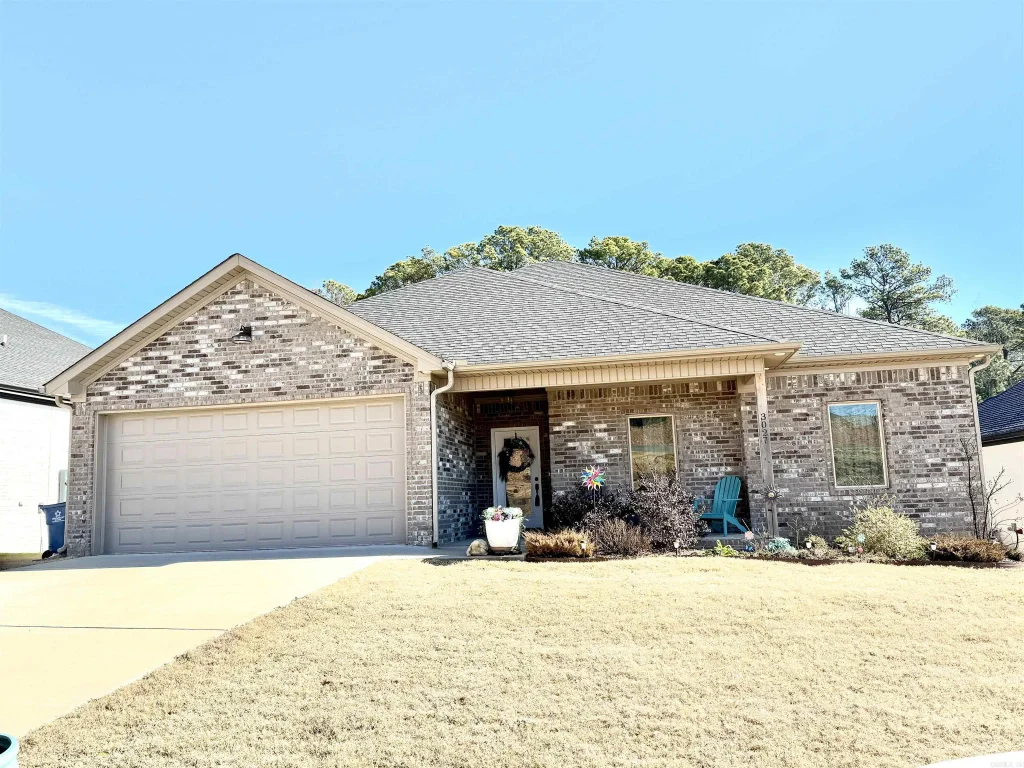 3027 Sue Street, Benton