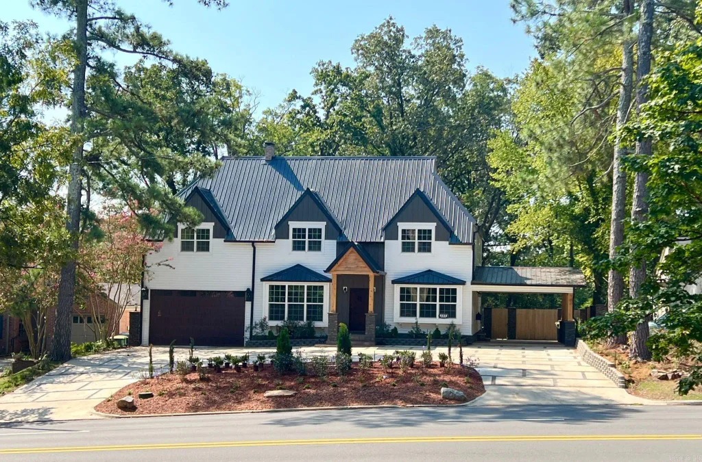 6223 Cantrell Road, Little Rock